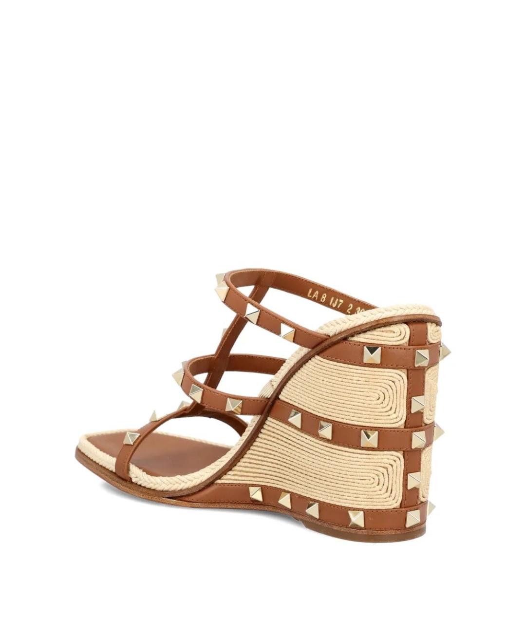VALENTINO Бежевые кожаные босоножки, фото 3