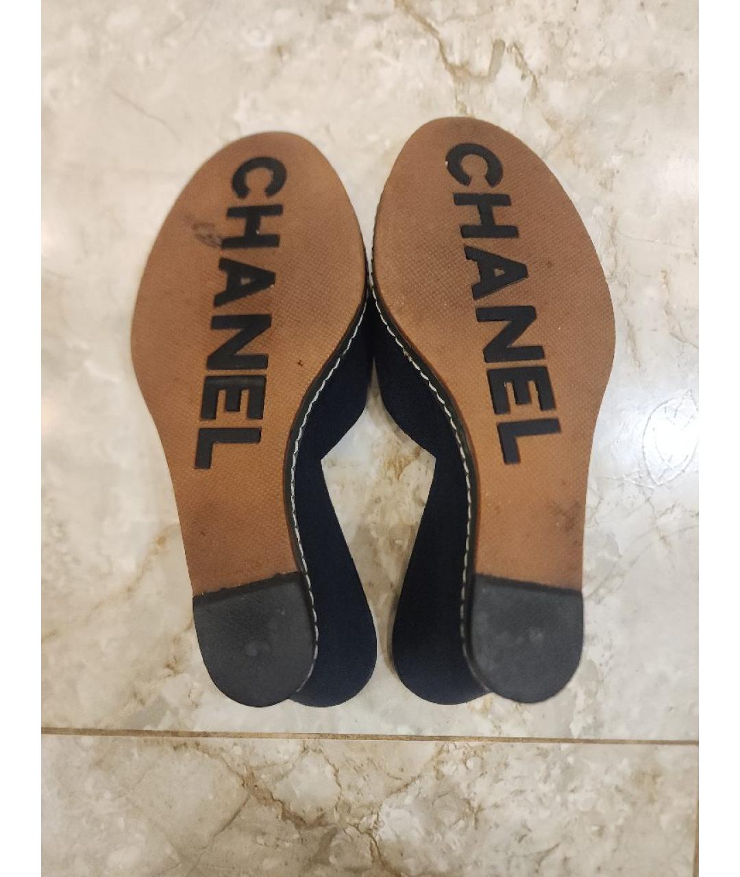 CHANEL Черные кожаные босоножки, фото 4