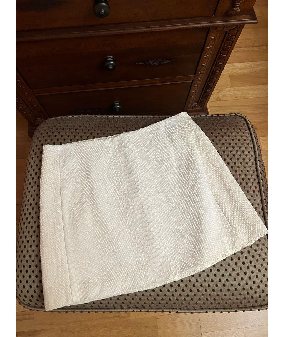 NEIL BARRETT Белая кожаная юбка мини, фото 3