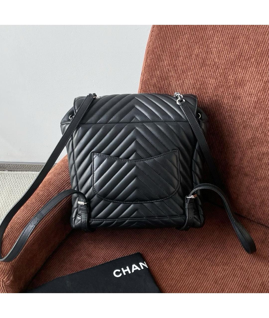 CHANEL Черный кожаный рюкзак, фото 3