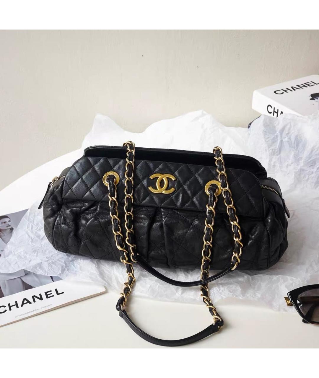 CHANEL Черная кожаная сумка через плечо, фото 9