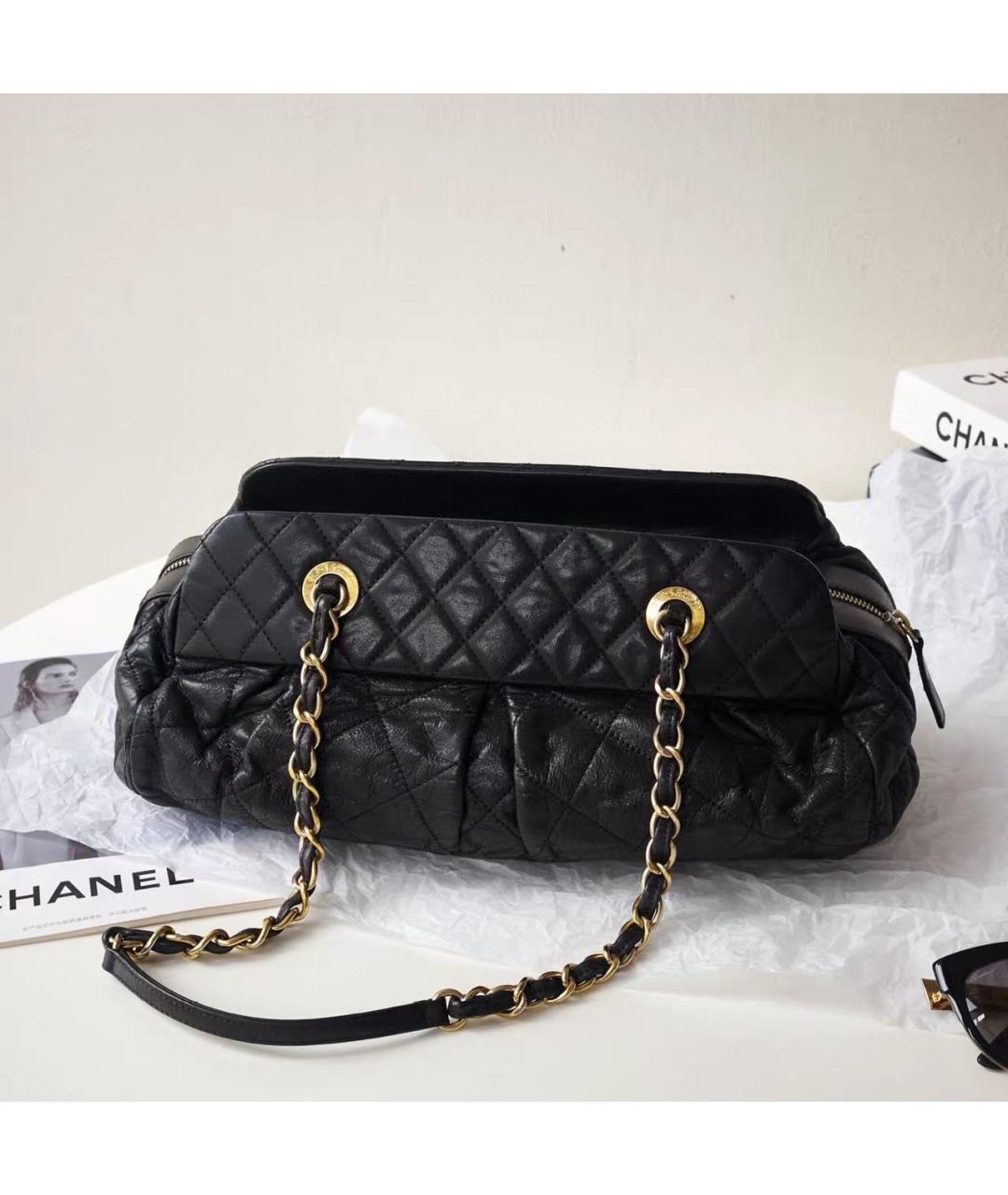 CHANEL Черная кожаная сумка через плечо, фото 6
