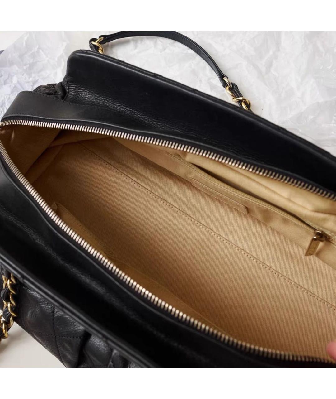 CHANEL Черная кожаная сумка через плечо, фото 8