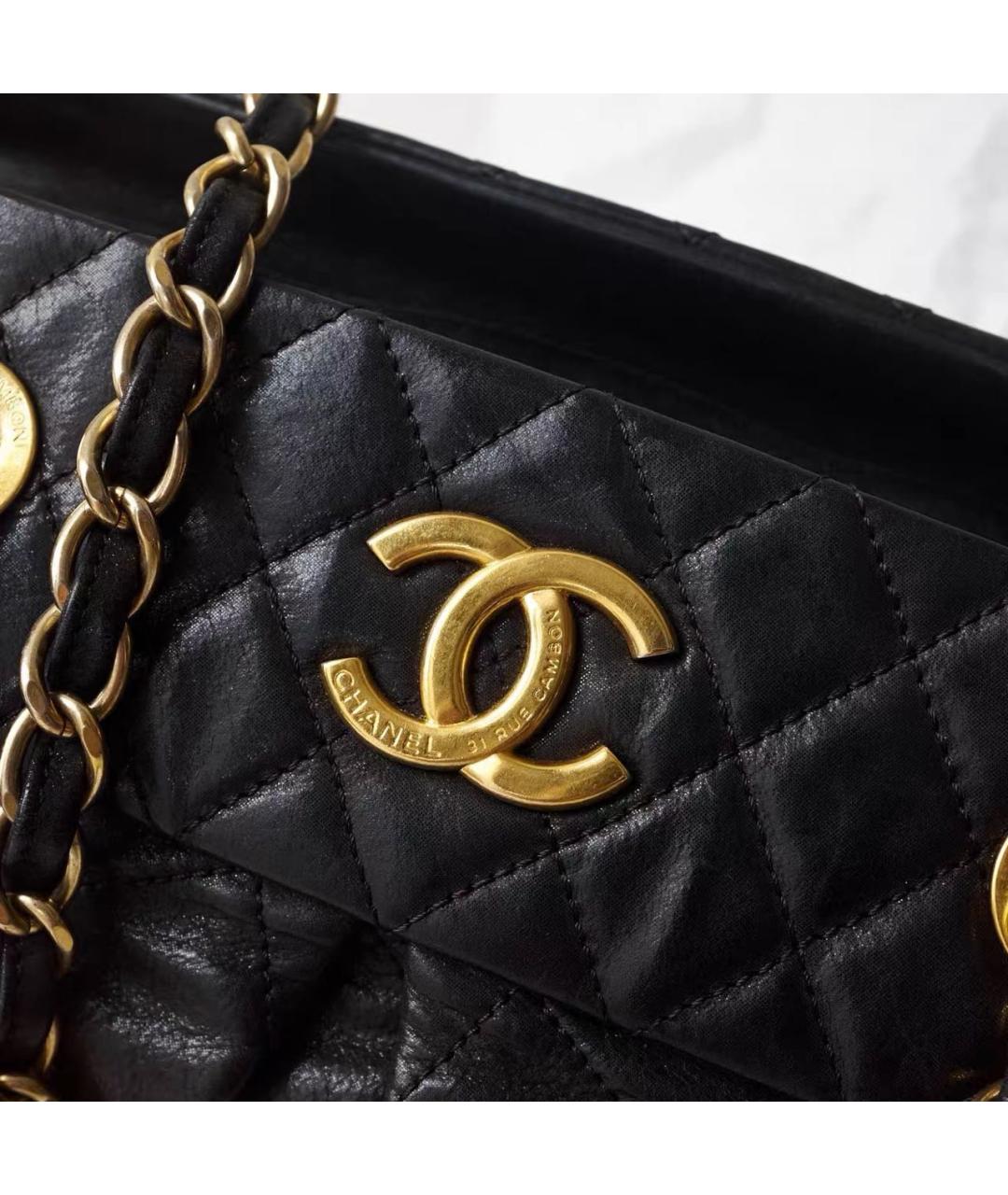 CHANEL Черная кожаная сумка через плечо, фото 2