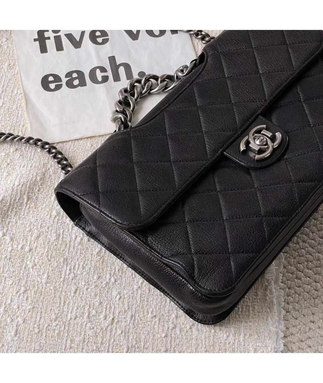 CHANEL Черная кожаная сумка через плечо, фото 4