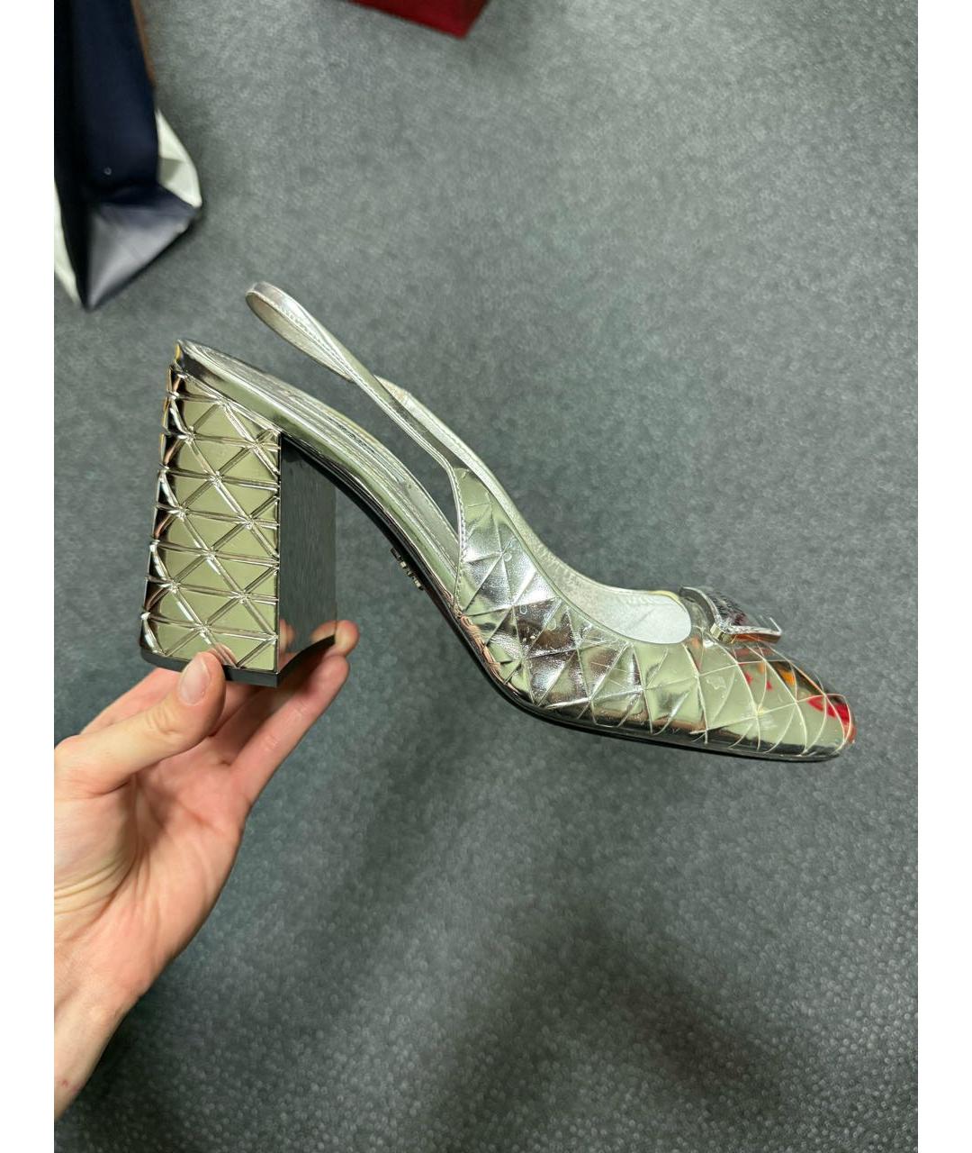 PRADA Серебряные кожаные туфли, фото 8
