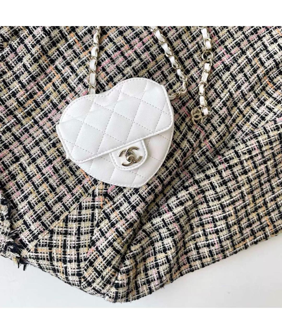 CHANEL Белая кожаная сумка через плечо, фото 3