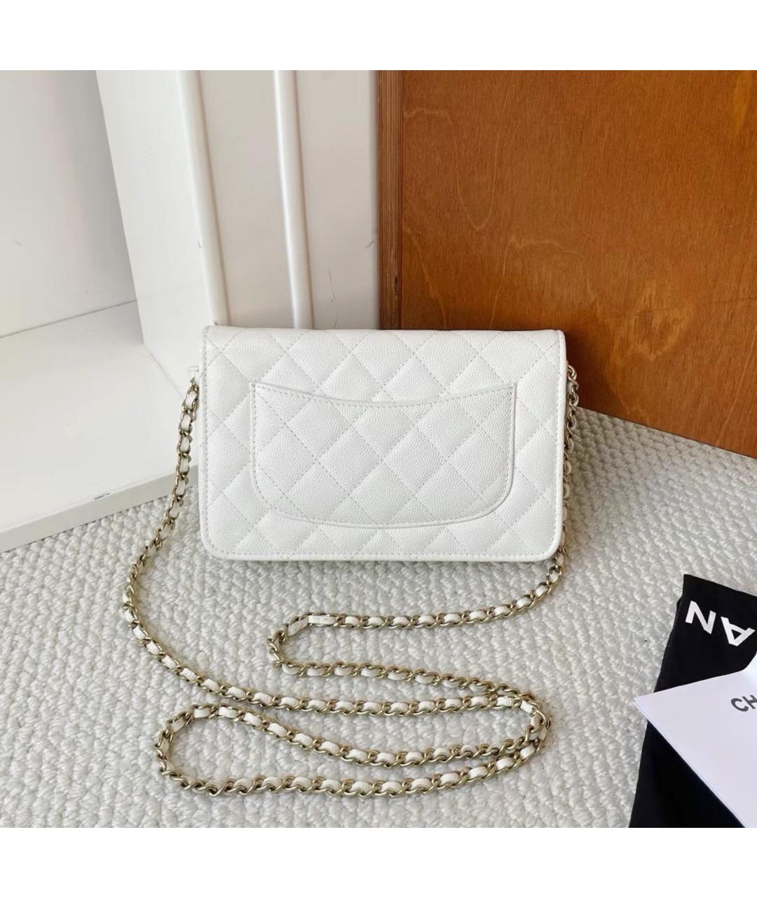 CHANEL Белая кожаная сумка через плечо, фото 2