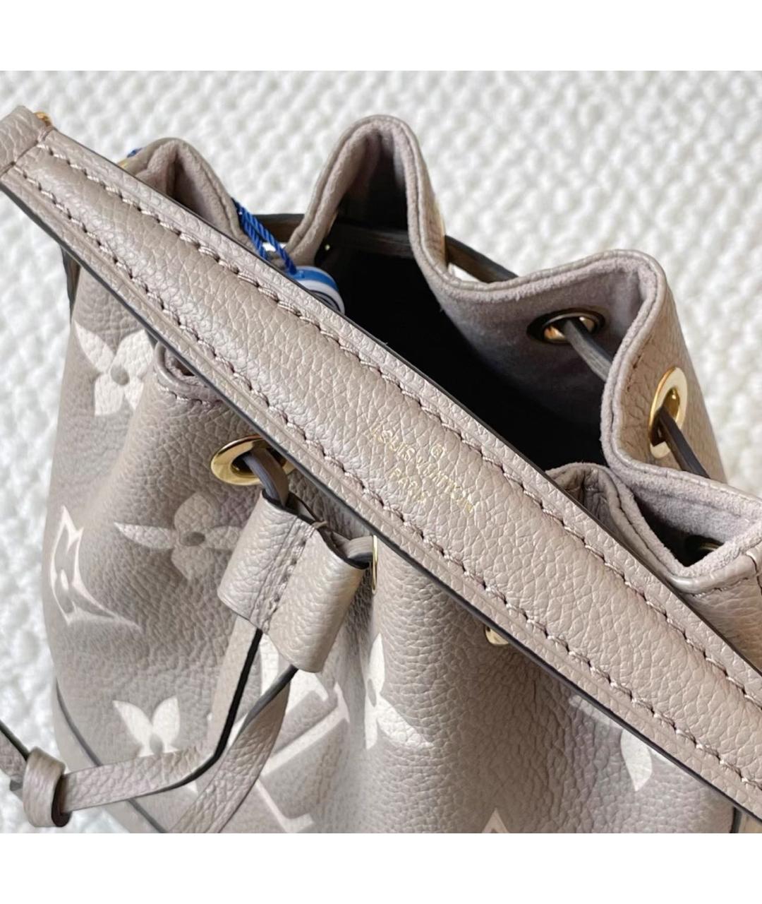 LOUIS VUITTON Бежевая кожаная сумка с короткими ручками, фото 6