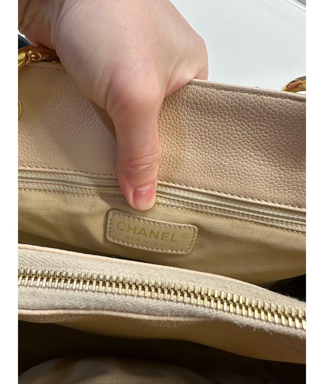 CHANEL Бежевая кожаная сумка тоут, фото 5