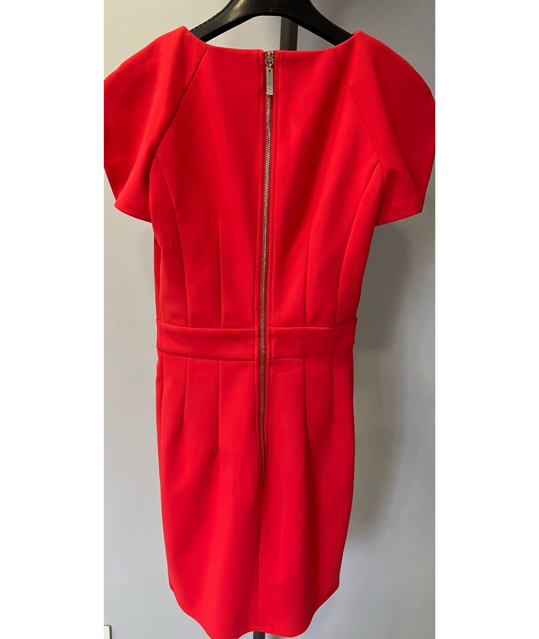 ELISABETTA FRANCHI Красное полиэстеровое повседневное платье, фото 2