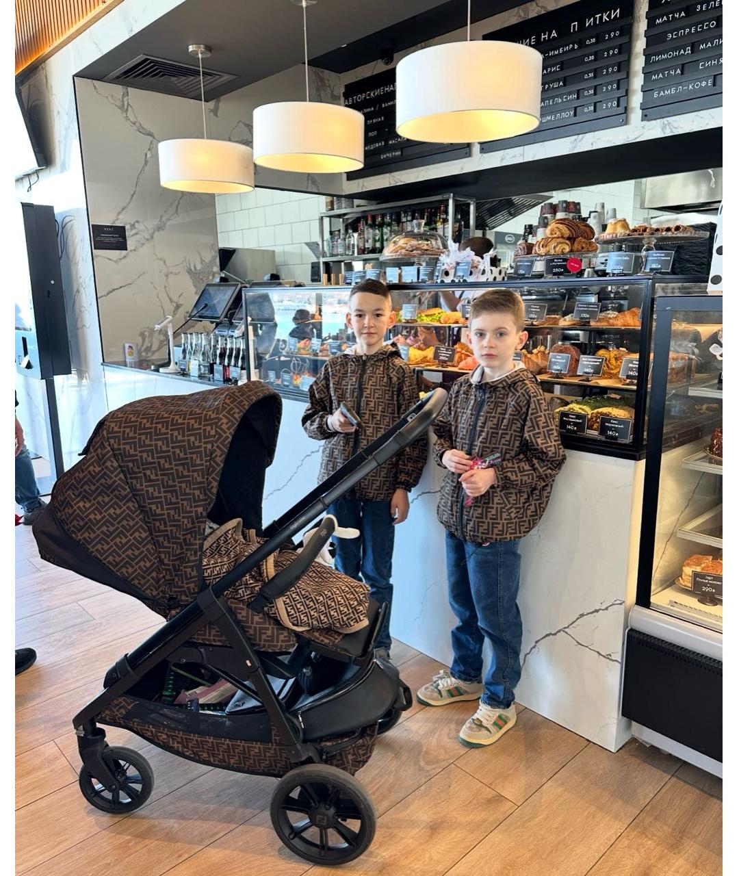 FENDI Коричневая тканевая коляски, фото 4