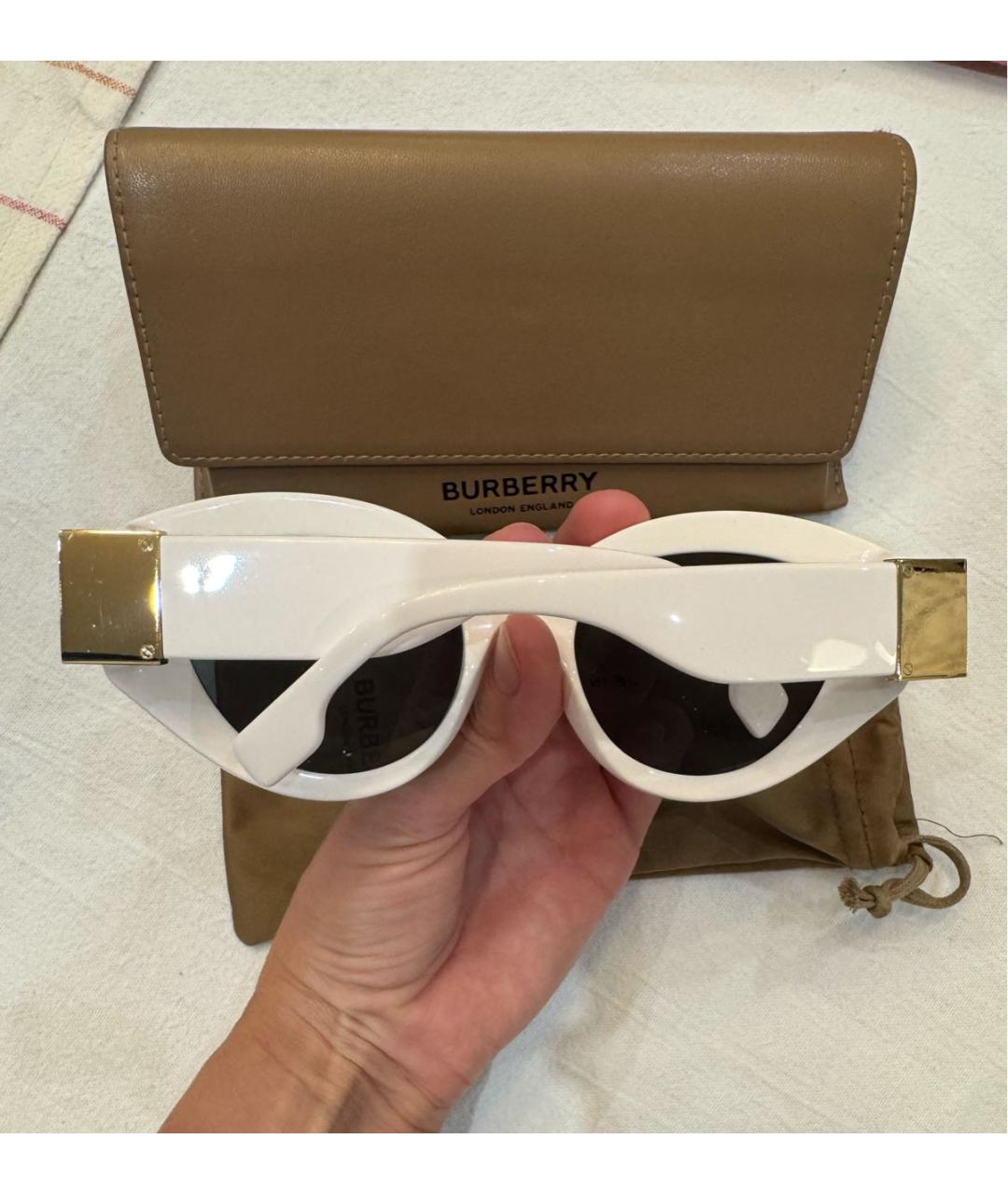BURBERRY Белые пластиковые солнцезащитные очки, фото 2