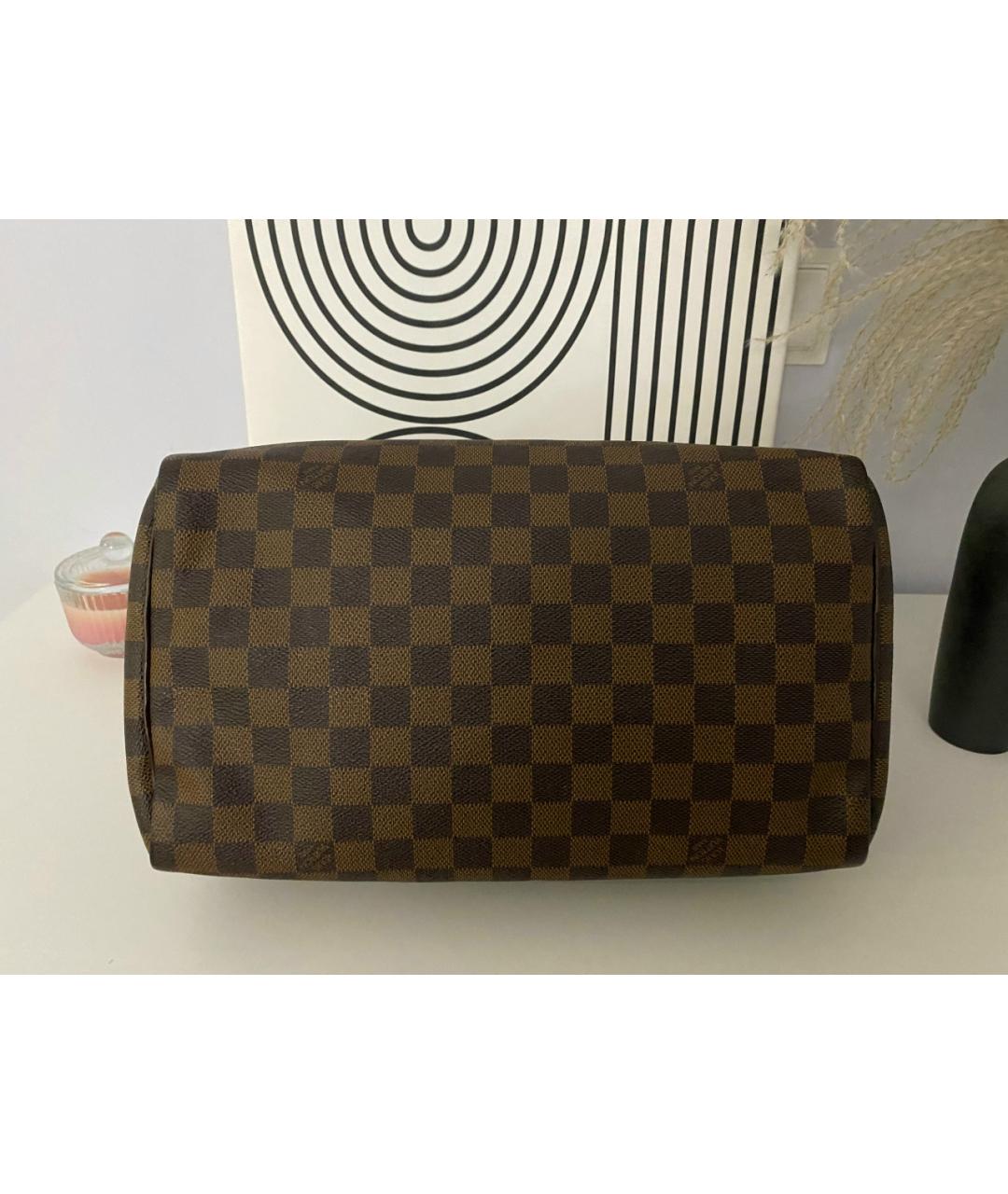 LOUIS VUITTON Коричневая кожаная сумка с короткими ручками, фото 3