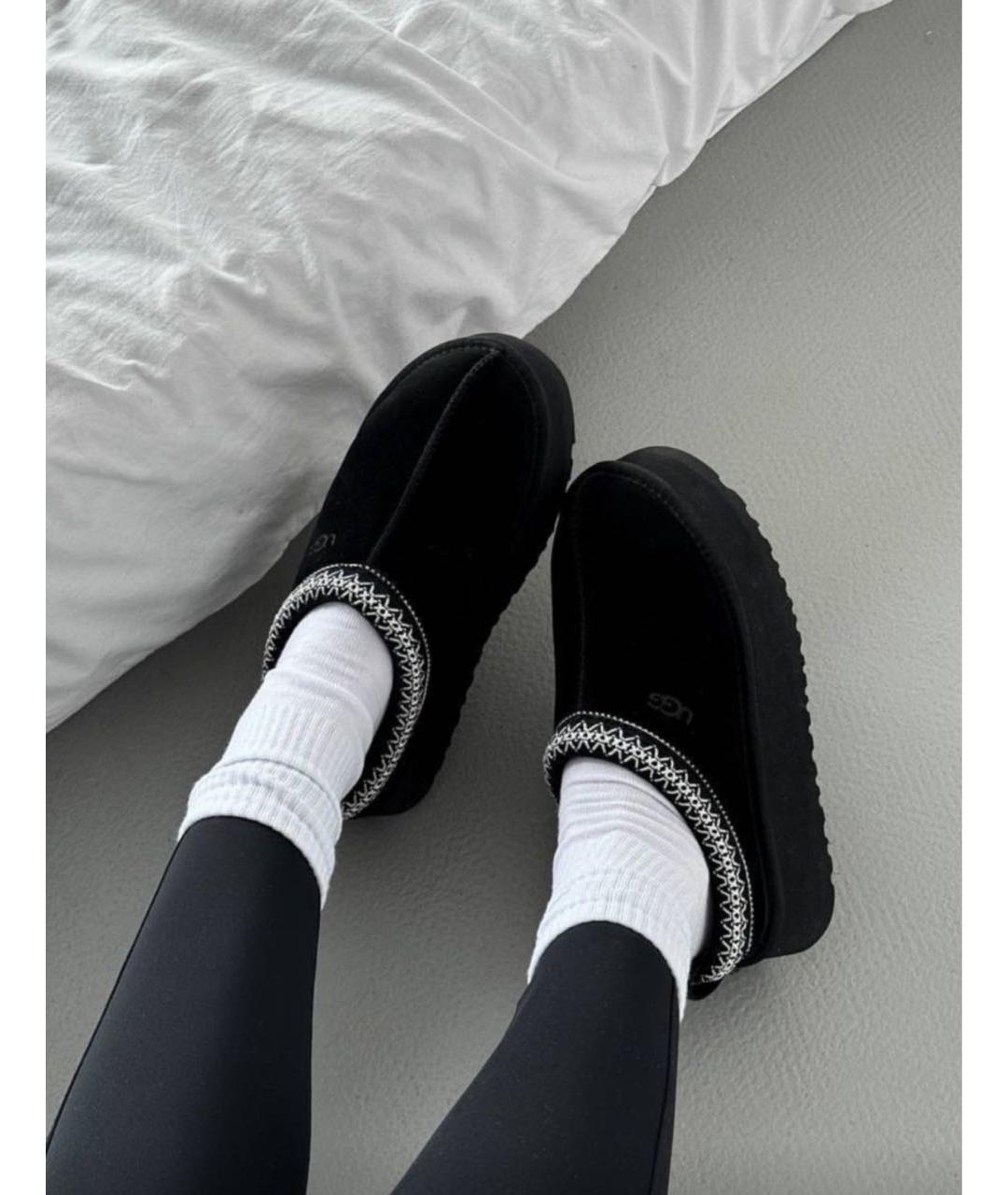 UGG AUSTRALIA Черные замшевые сабо, фото 6