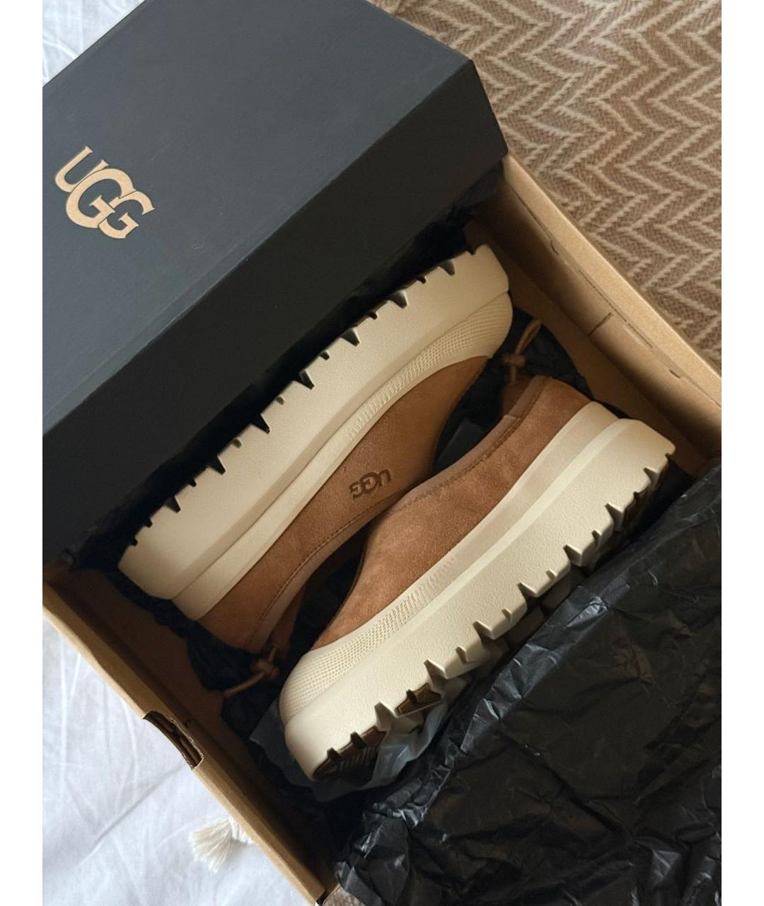 UGG AUSTRALIA Коричневые замшевые ботинки, фото 3