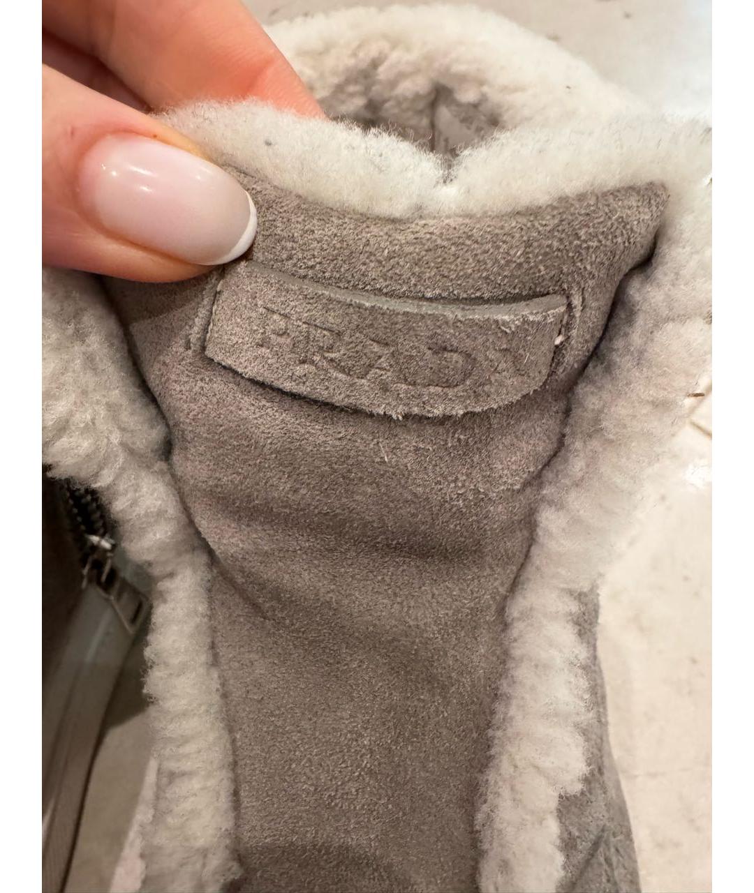 PRADA Бежевые замшевые ботинки, фото 5