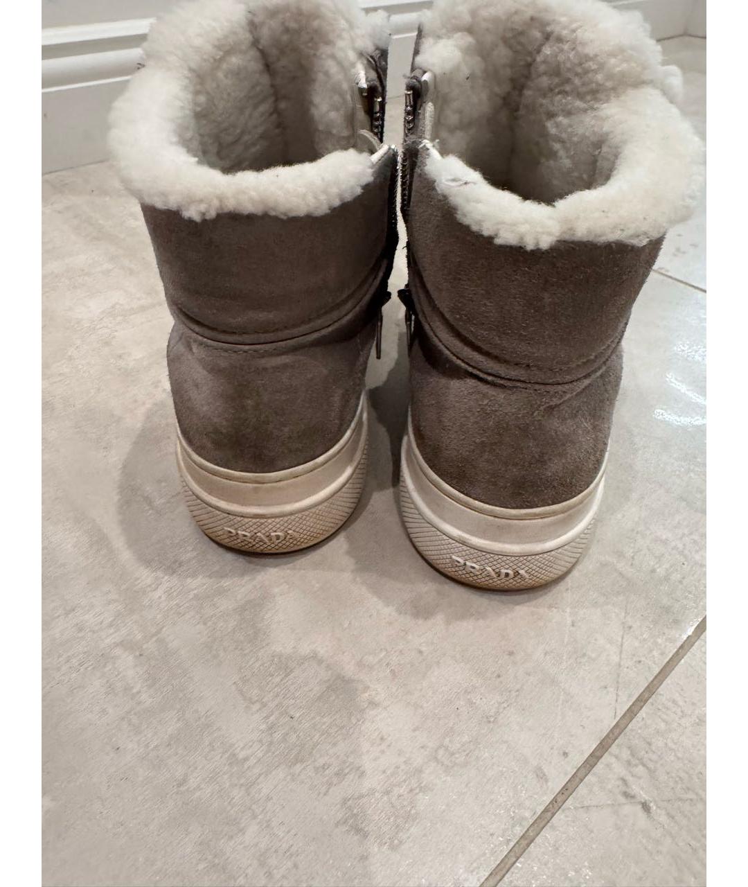 PRADA Бежевые замшевые ботинки, фото 4