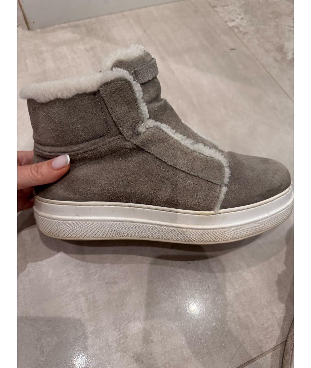 PRADA Бежевые замшевые ботинки, фото 7