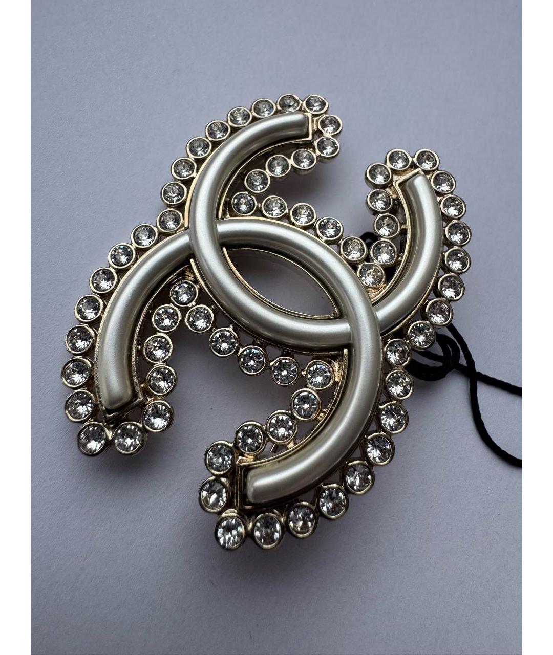 CHANEL Золотая металлическая булавка / брошь, фото 3