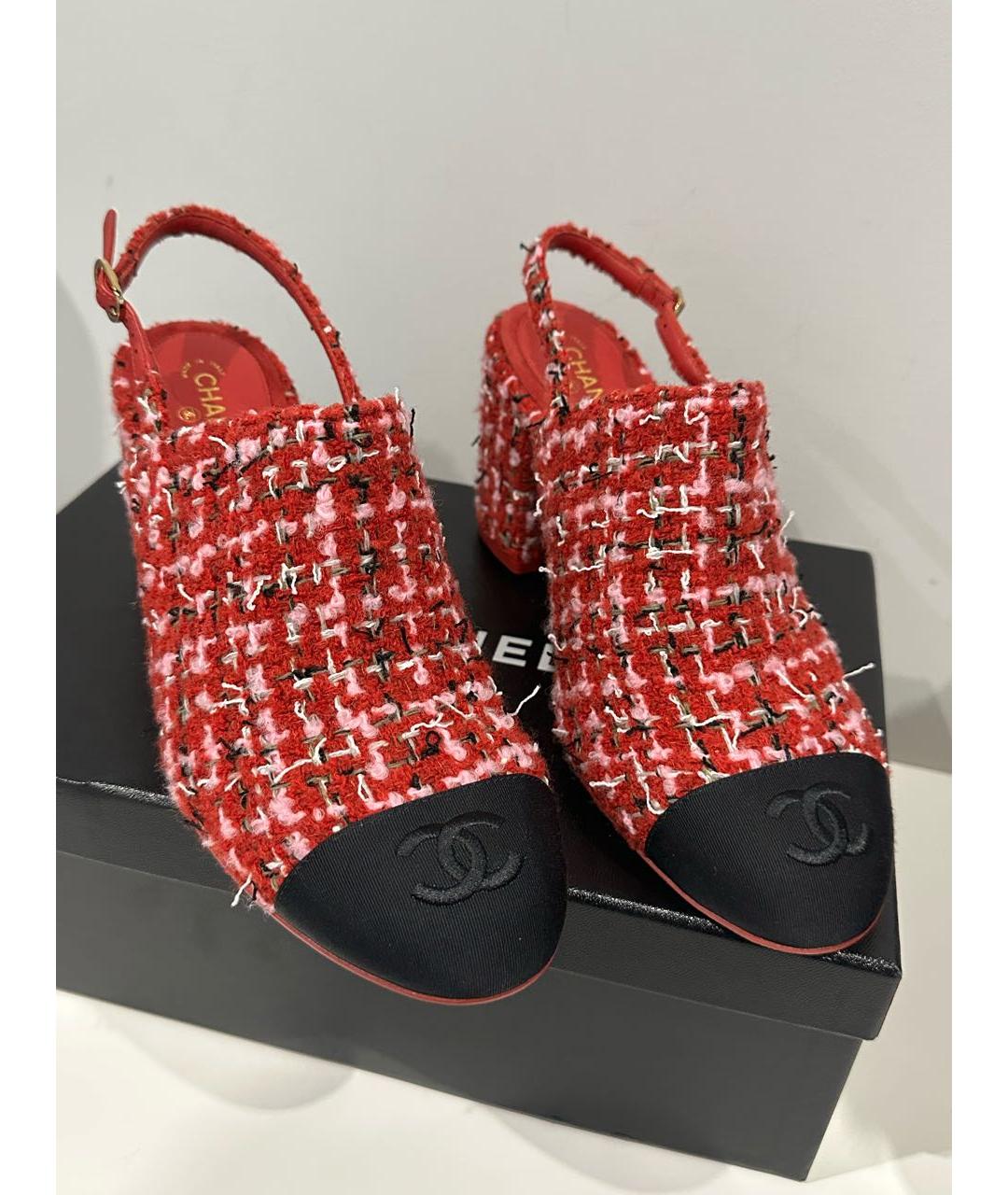 CHANEL Красные текстильные туфли, фото 2