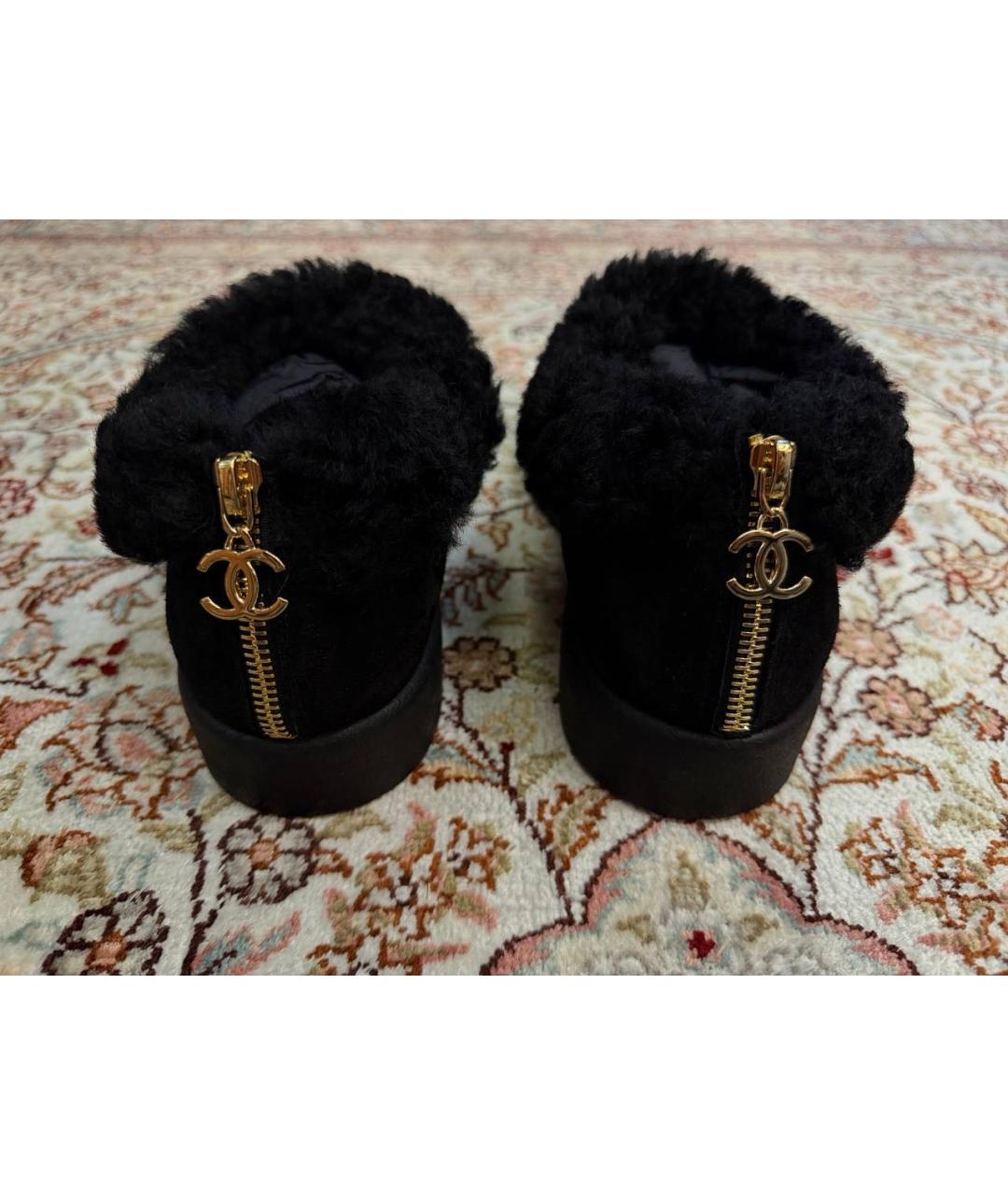 CHANEL Черные замшевые ботинки, фото 4