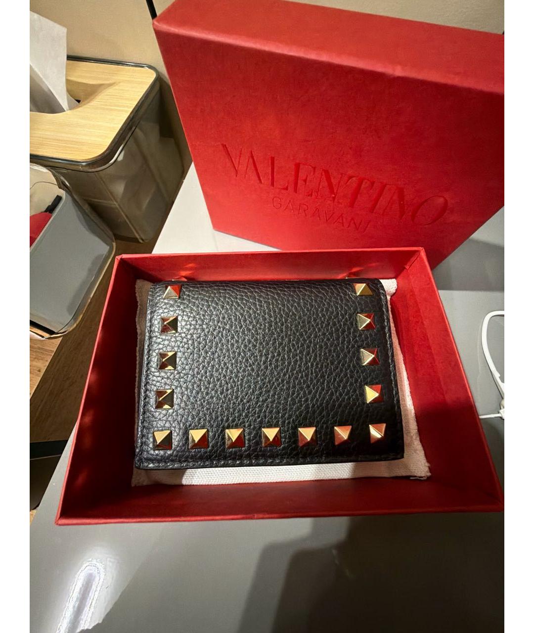 VALENTINO Черный кожаный кошелек, фото 3