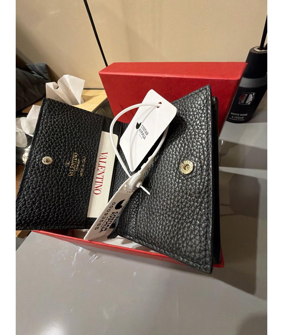 VALENTINO Черный кожаный кошелек, фото 5
