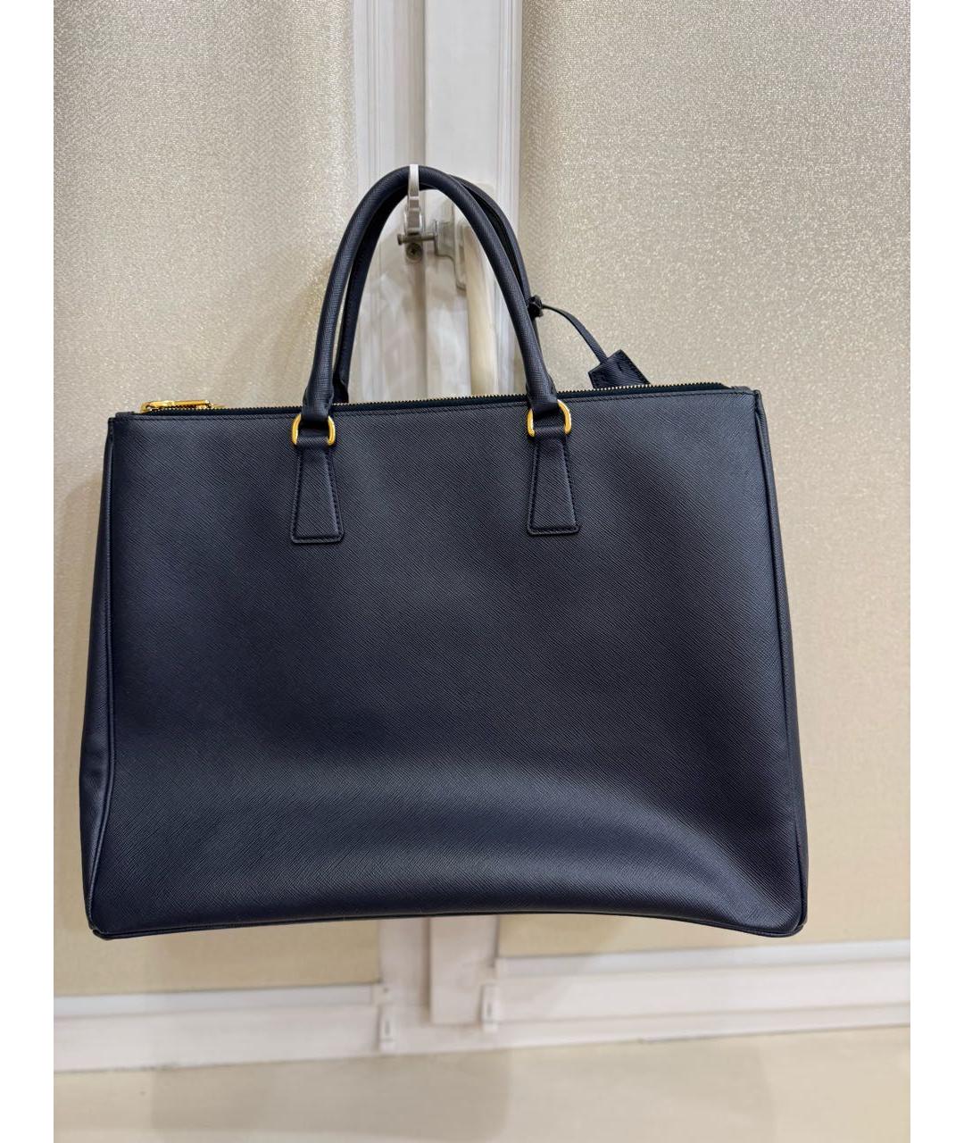 PRADA Темно-синяя кожаная сумка с короткими ручками, фото 3