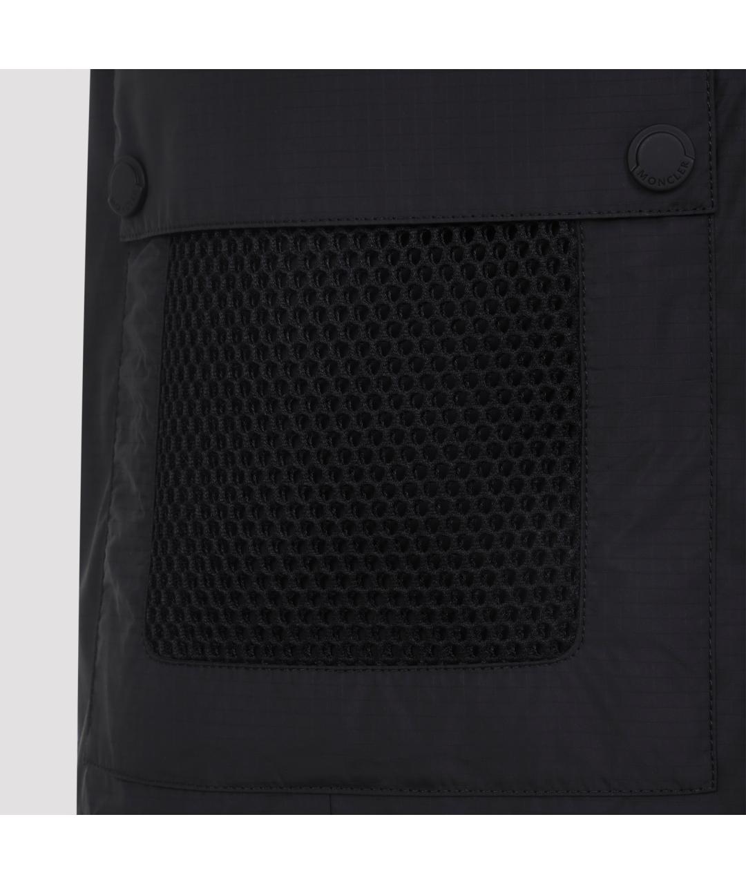 MONCLER Черные полиэстеровые шорты, фото 5
