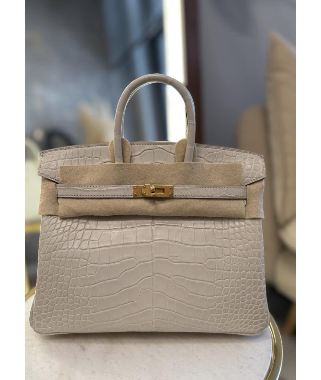 HERMES Бежевая сумка с короткими ручками из экзотической кожи, фото 2