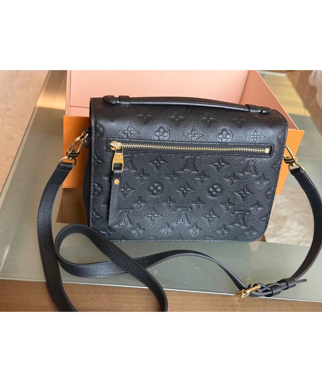 LOUIS VUITTON Черная кожаная сумка через плечо, фото 5