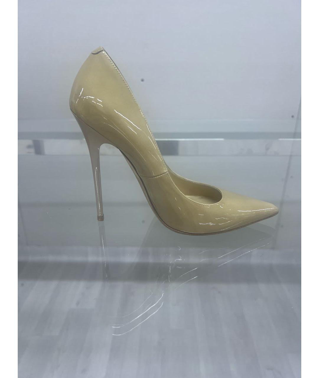 JIMMY CHOO Бежевые туфли из лакированной кожи, фото 6