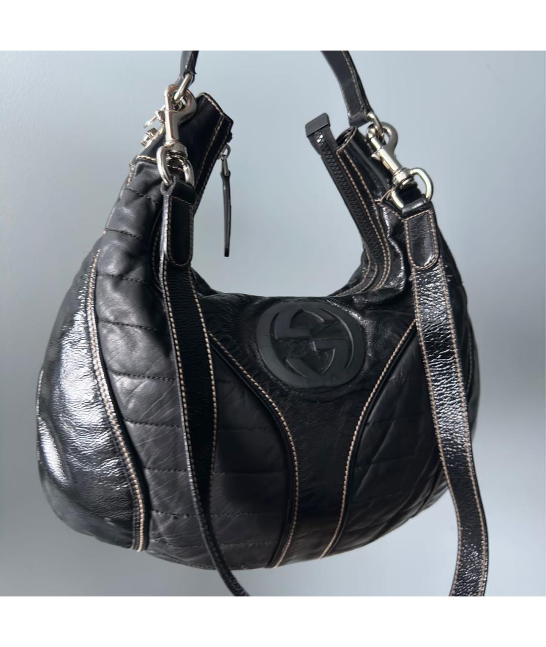 GUCCI Черная сумка с короткими ручками из лакированной кожи, фото 2