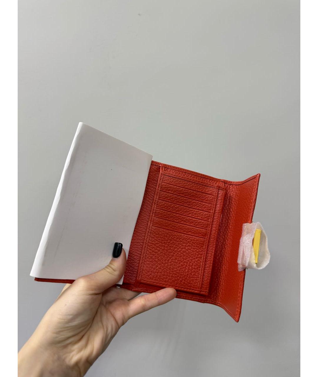 COCCINELLE Красный кожаный кошелек, фото 4