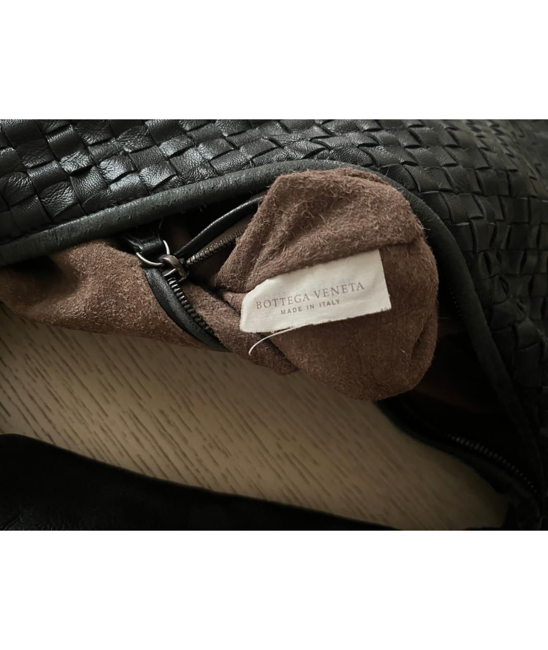 BOTTEGA VENETA Черная кожаная сумка с короткими ручками, фото 6