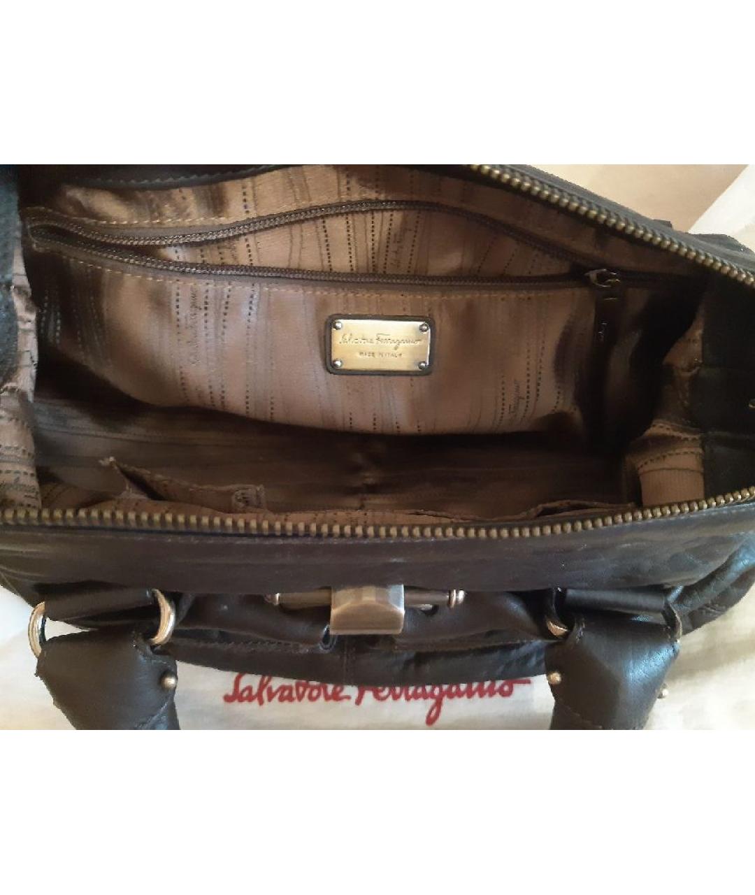 FERRAGAMO Коричневая кожаная сумка с короткими ручками, фото 4