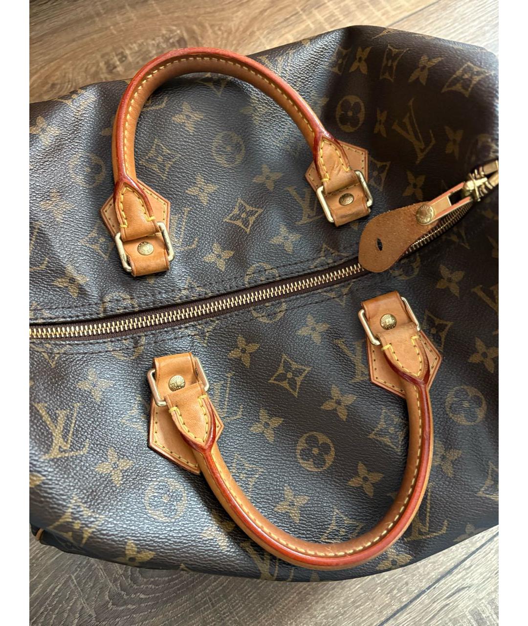 LOUIS VUITTON Коричневая кожаная сумка с короткими ручками, фото 5