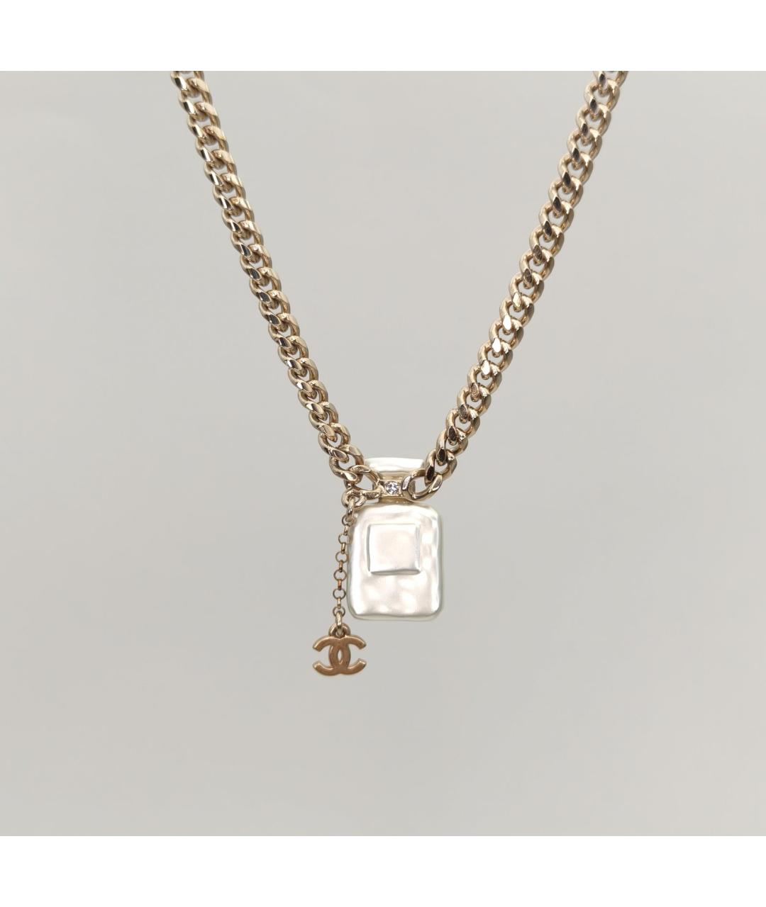 CHANEL Золотое металлическое колье, фото 3