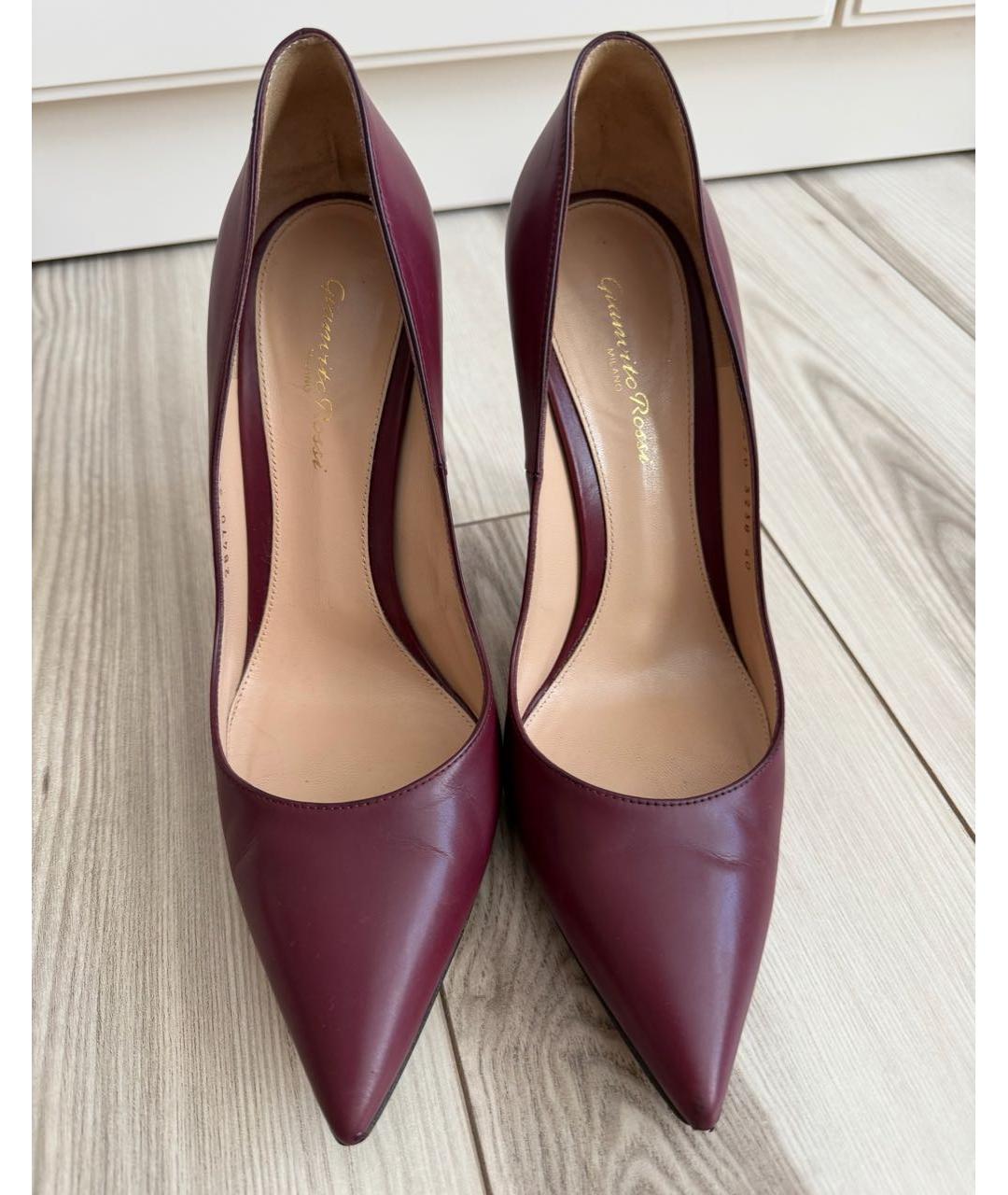 GIANVITO ROSSI Бордовые кожаные туфли, фото 2