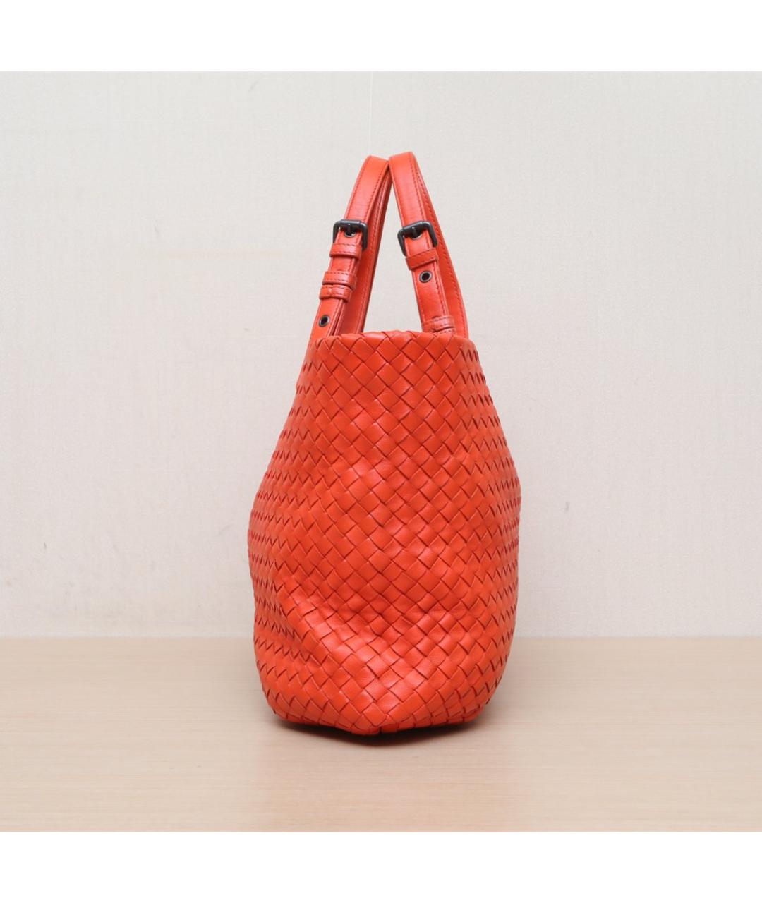 BOTTEGA VENETA Оранжевая кожаная сумка тоут, фото 5