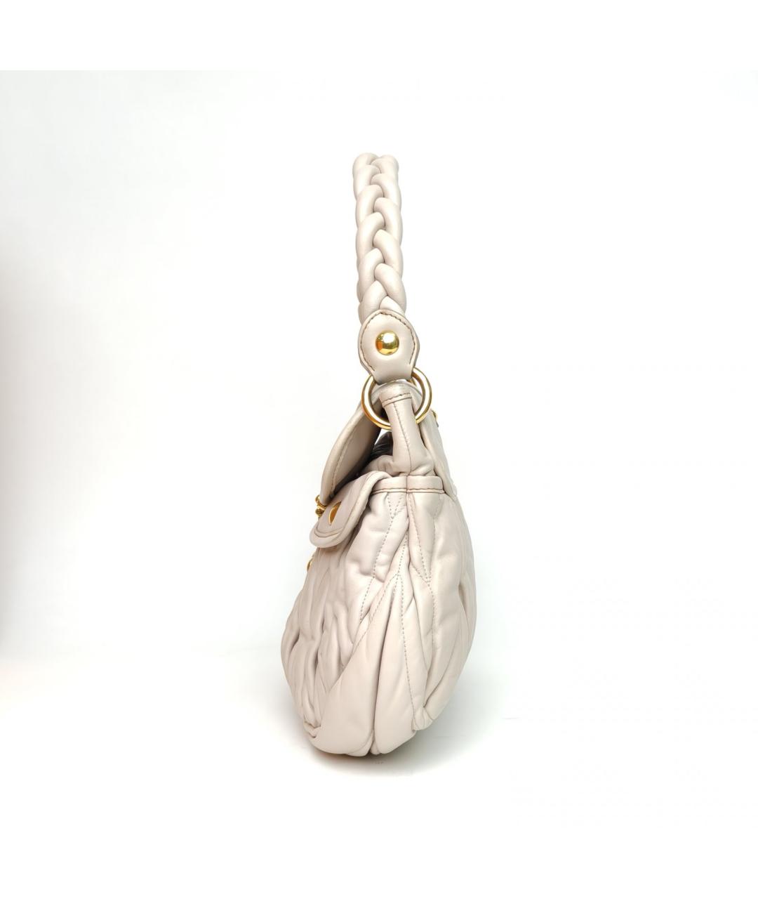 MIU MIU Бежевая кожаная сумка с короткими ручками, фото 3