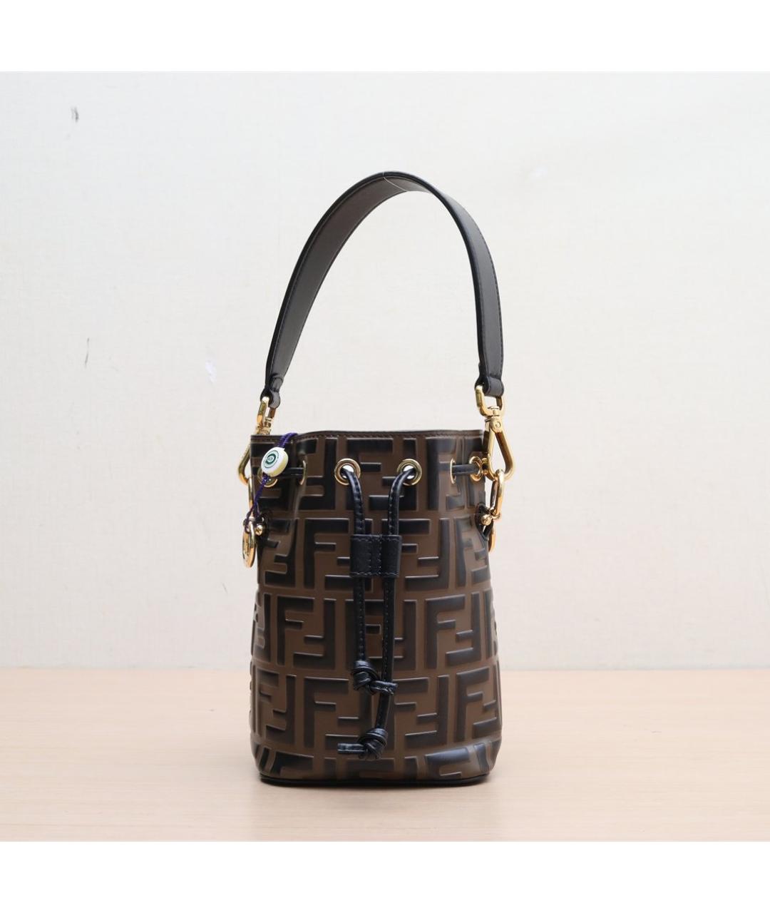 FENDI Коричневая кожаная сумка с короткими ручками, фото 3