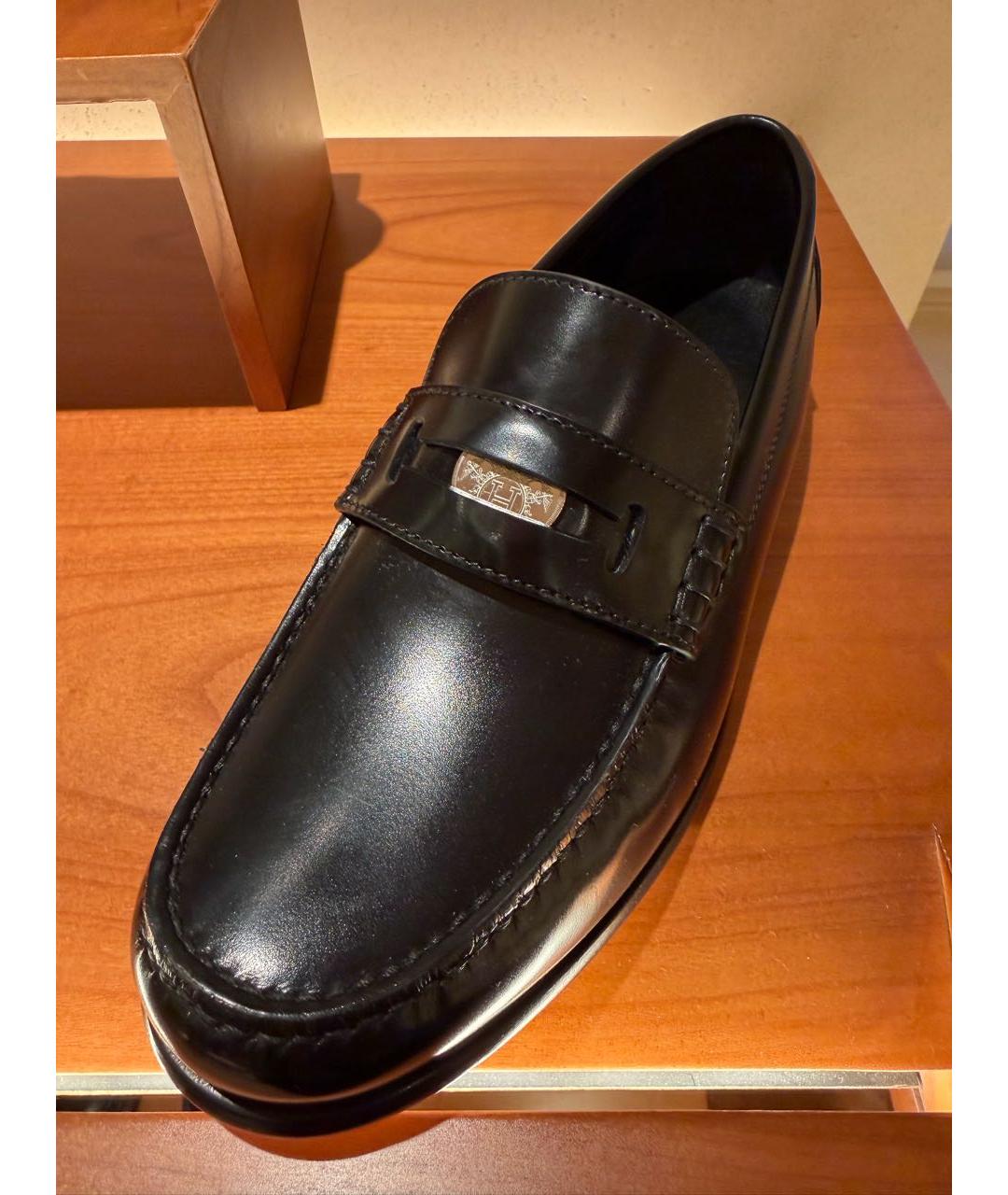 HERMES Черные кожаные мокасины, фото 4