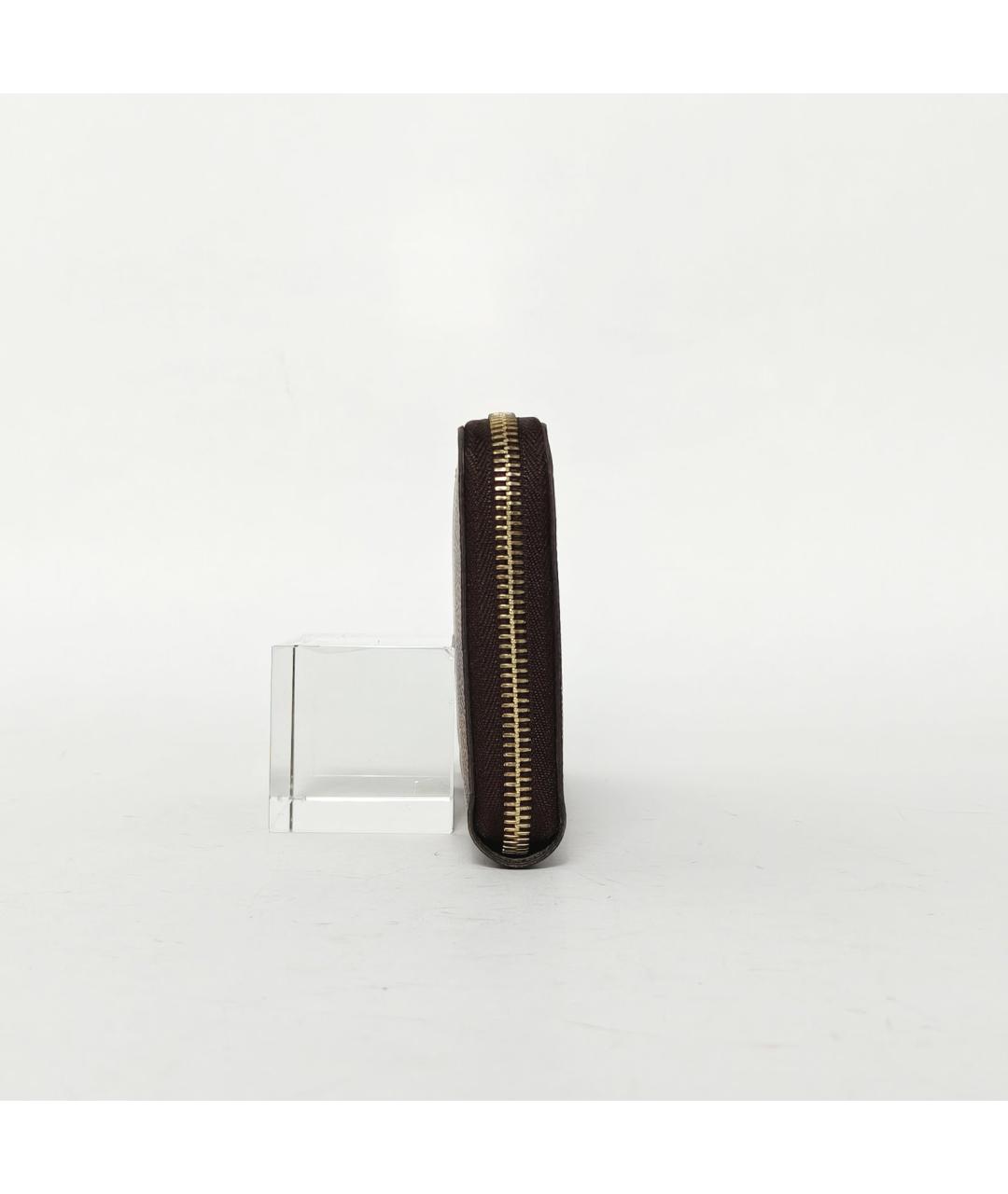 LOUIS VUITTON Коричневый кошелек, фото 6