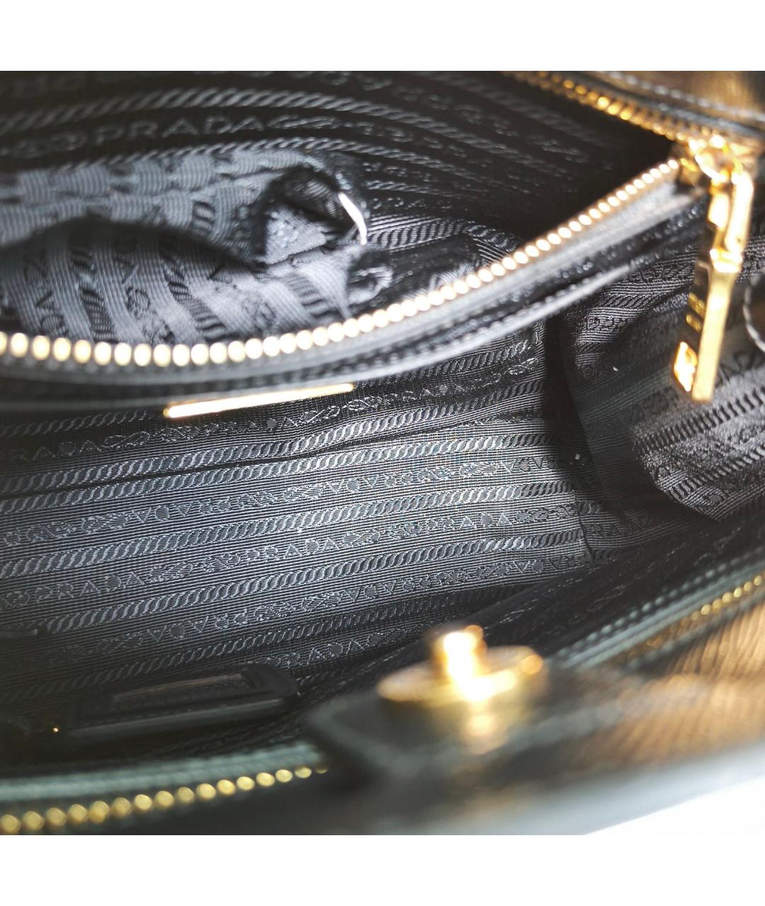 PRADA Черная кожаная сумка через плечо, фото 8