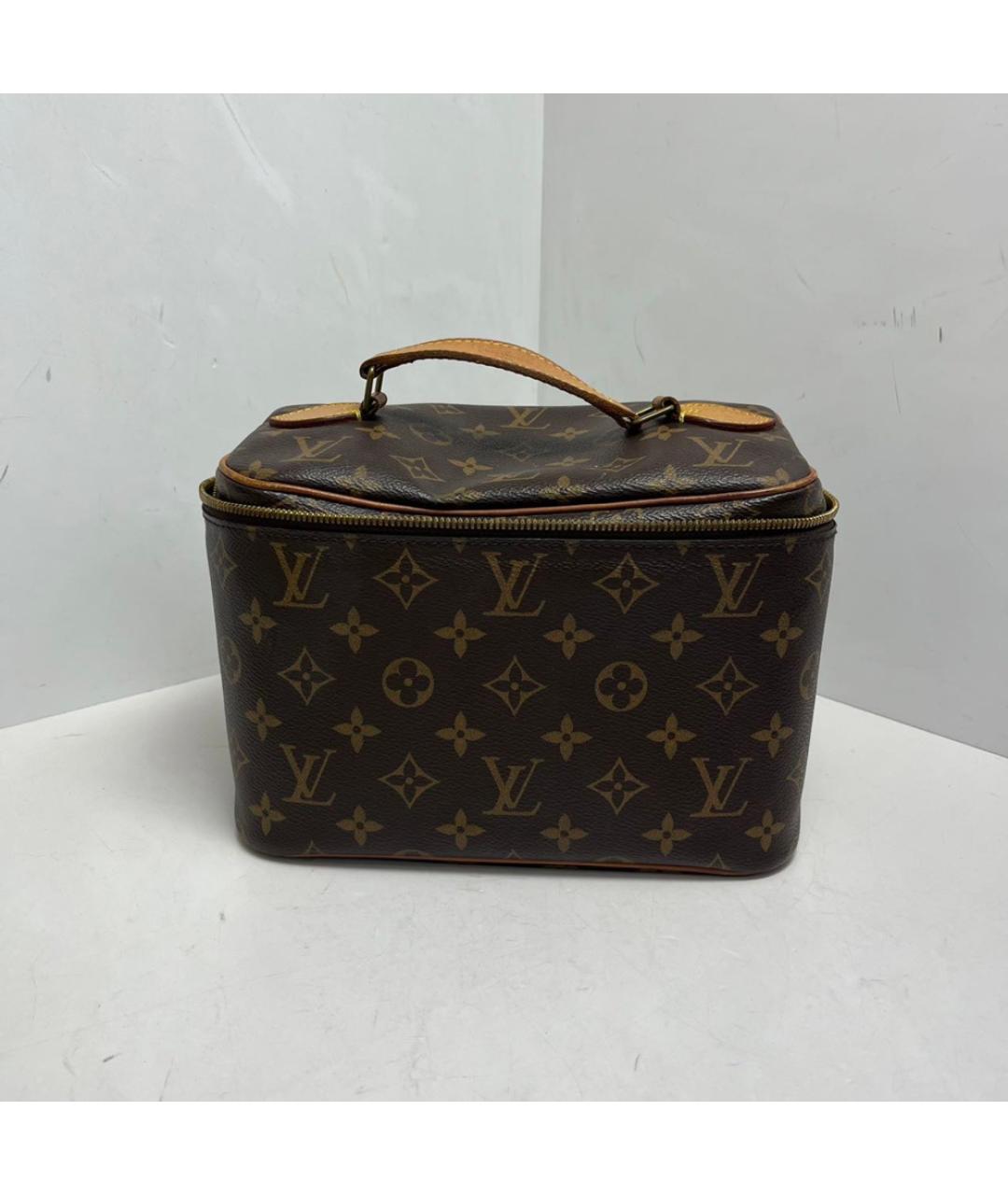 LOUIS VUITTON Коричневая косметичка, фото 3