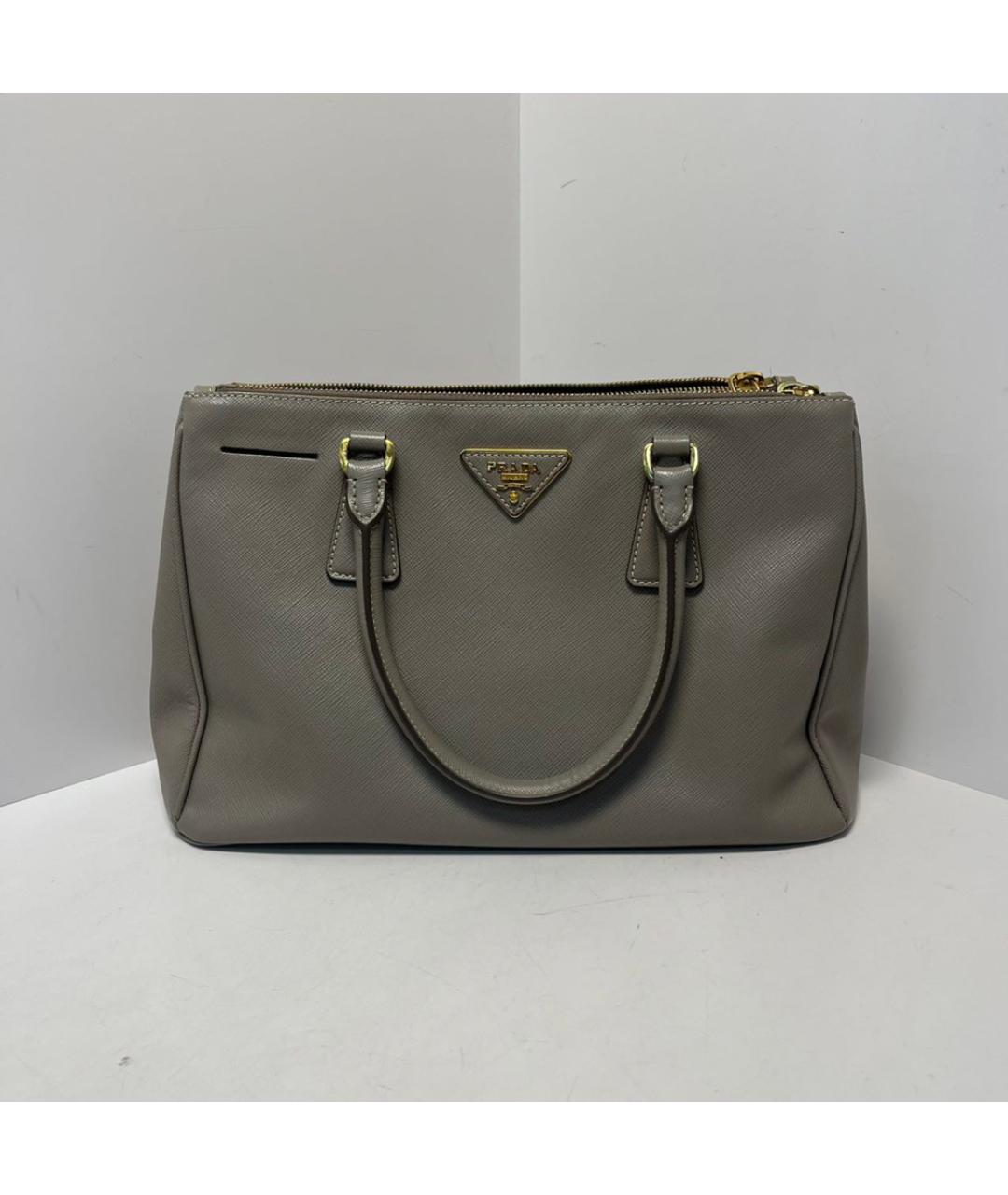 PRADA Серая кожаная сумка через плечо, фото 9