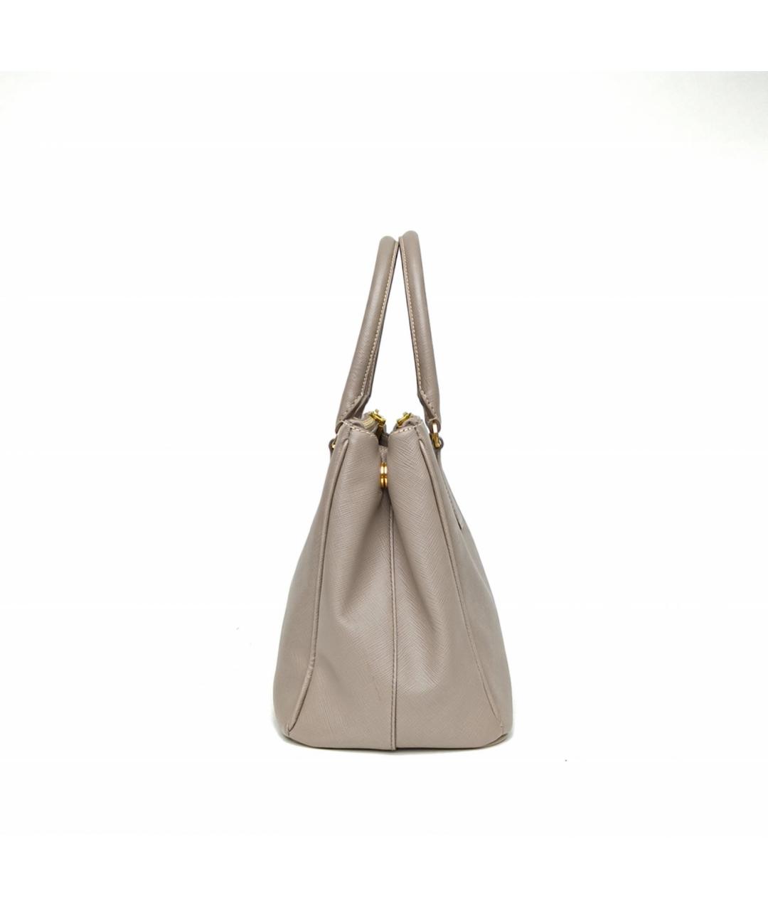 PRADA Серая кожаная сумка через плечо, фото 3