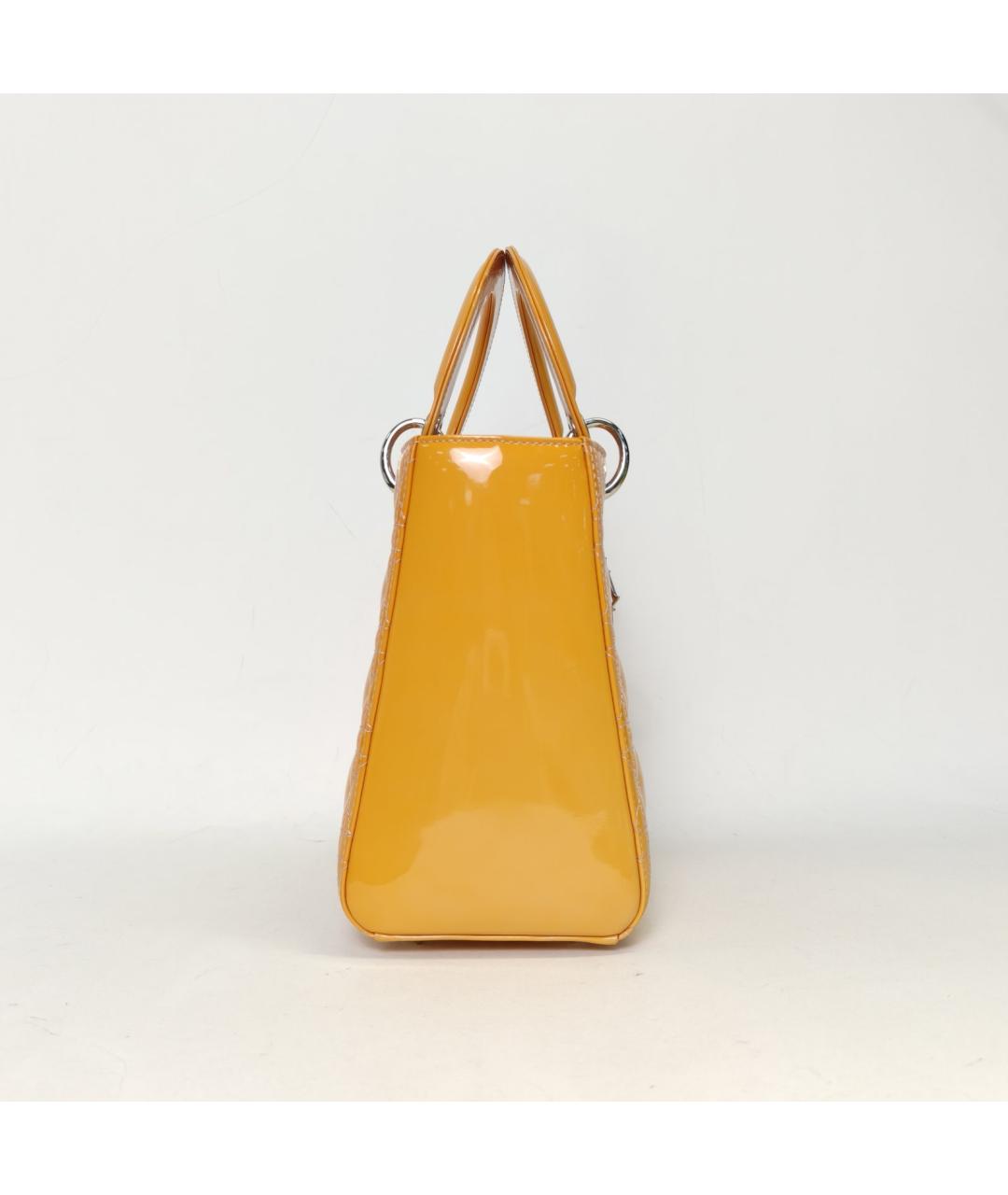 CHRISTIAN DIOR Оранжевая сумка с короткими ручками из лакированной кожи, фото 3